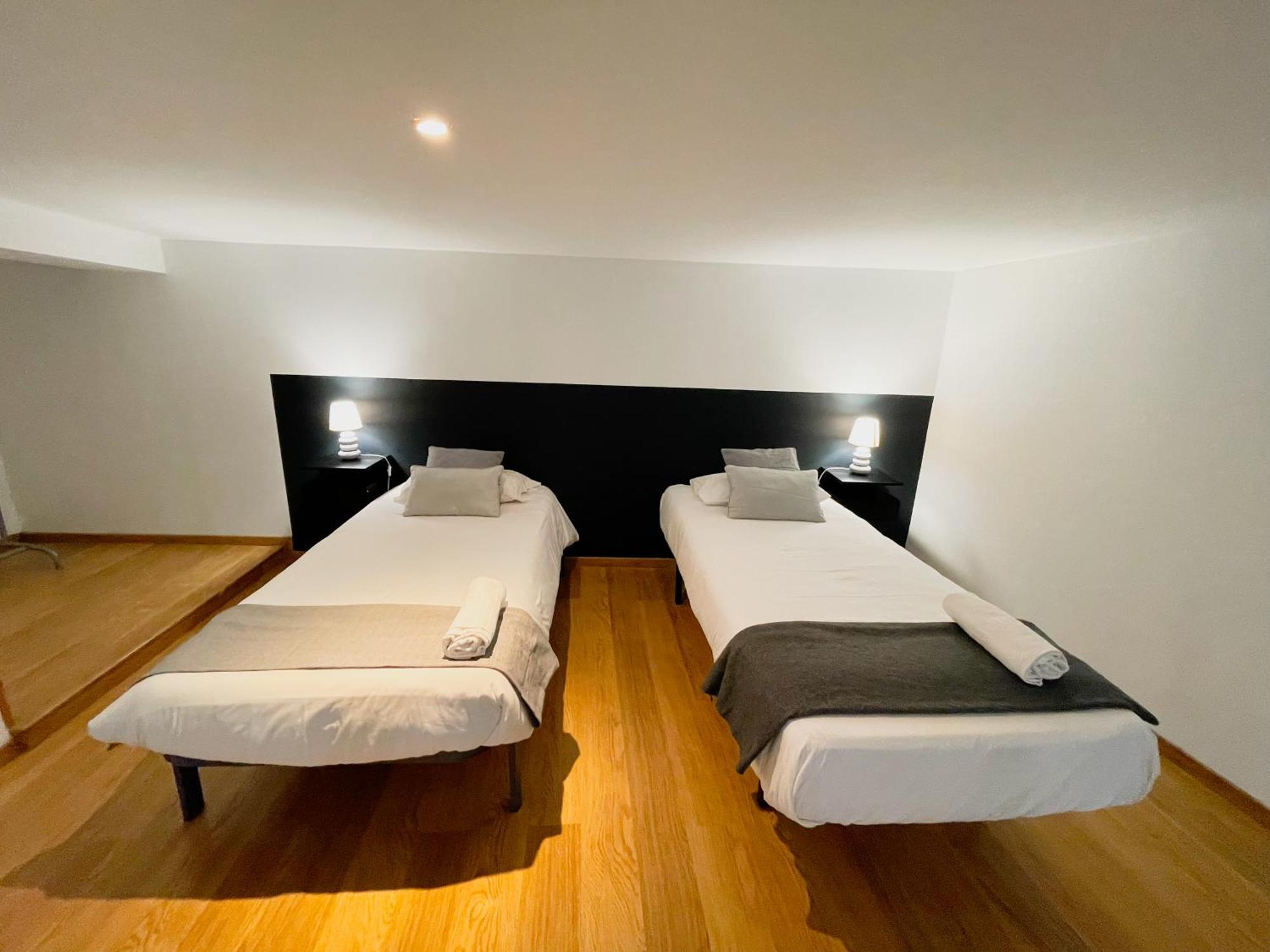 Апартаменты Carretas Duplex Interior Мадрид Экстерьер фото